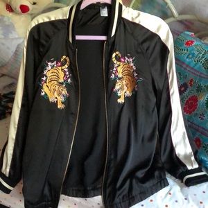 Bomber jacket